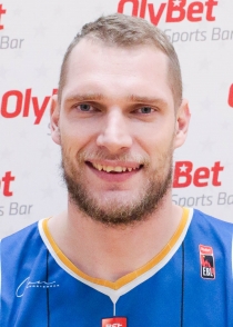 Arvis Savčenko